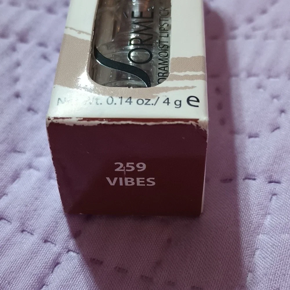 Sorme Hydromoist Luxurious Lipstick with Mario's Oil 259 Vibes